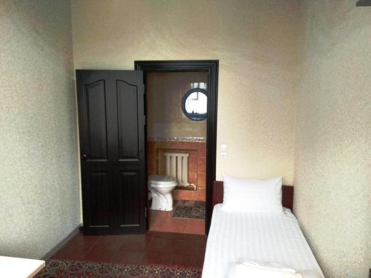 Safar Hotel Tashkent Luaran gambar